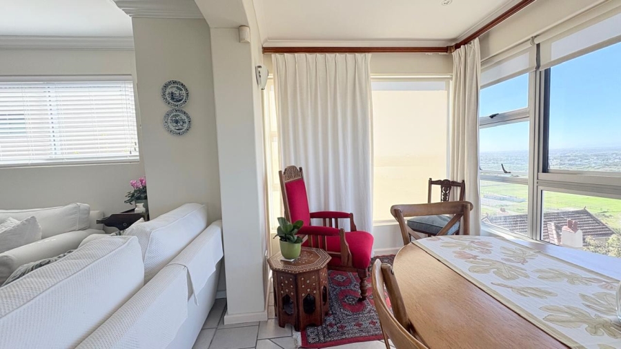 To Let 3 Bedroom Property for Rent in Muizenberg Western Cape
